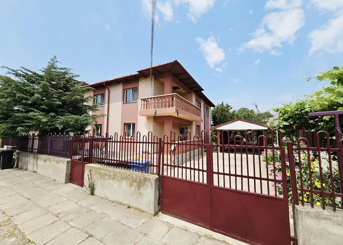 بيت ضيافة Casa Dobrescu Cata Si Miha إيفوري نورد