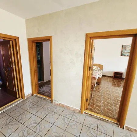 Πανσιόν Casa Dobrescu Cata Si Miha *